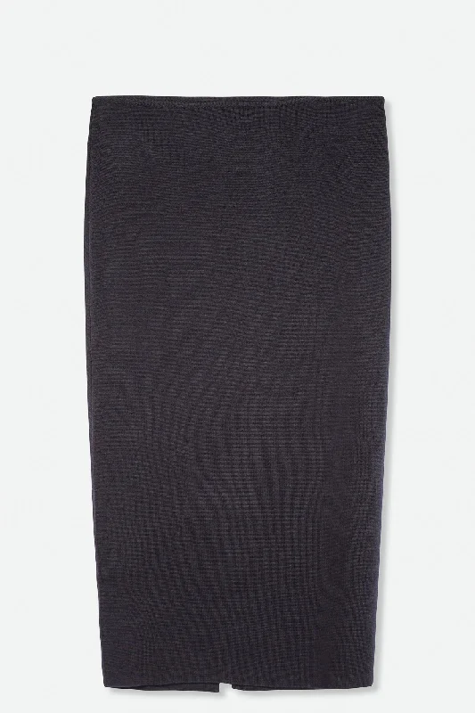 MADISON FITTED PENCIL SKIRT IN SUPER FINE MERINO KNIT