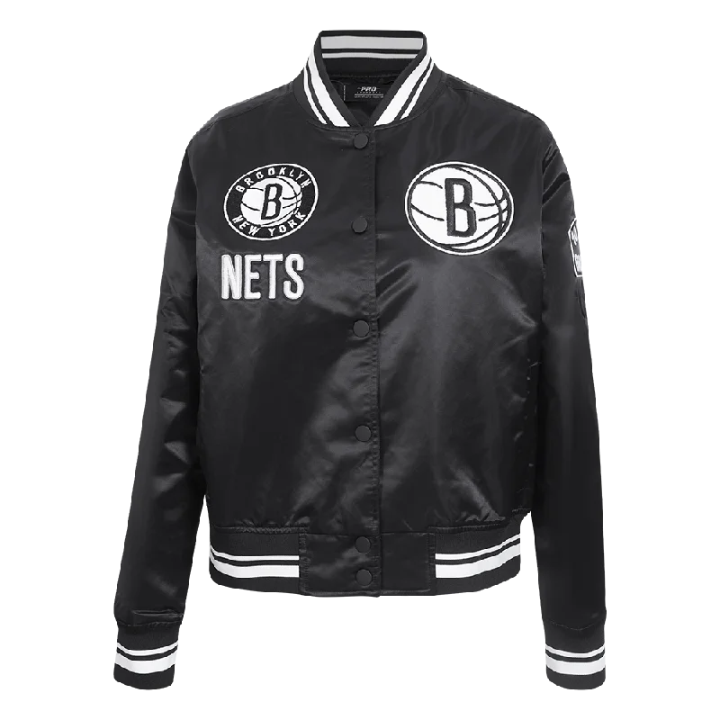 CHAMARRA DE SATÉN NBA BROOKLYN NETS RETRO CLASSICS PARA MUJER