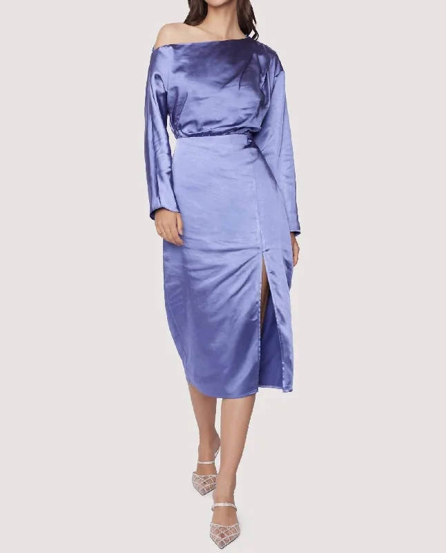 Adria Midi Dress In Periwinkle